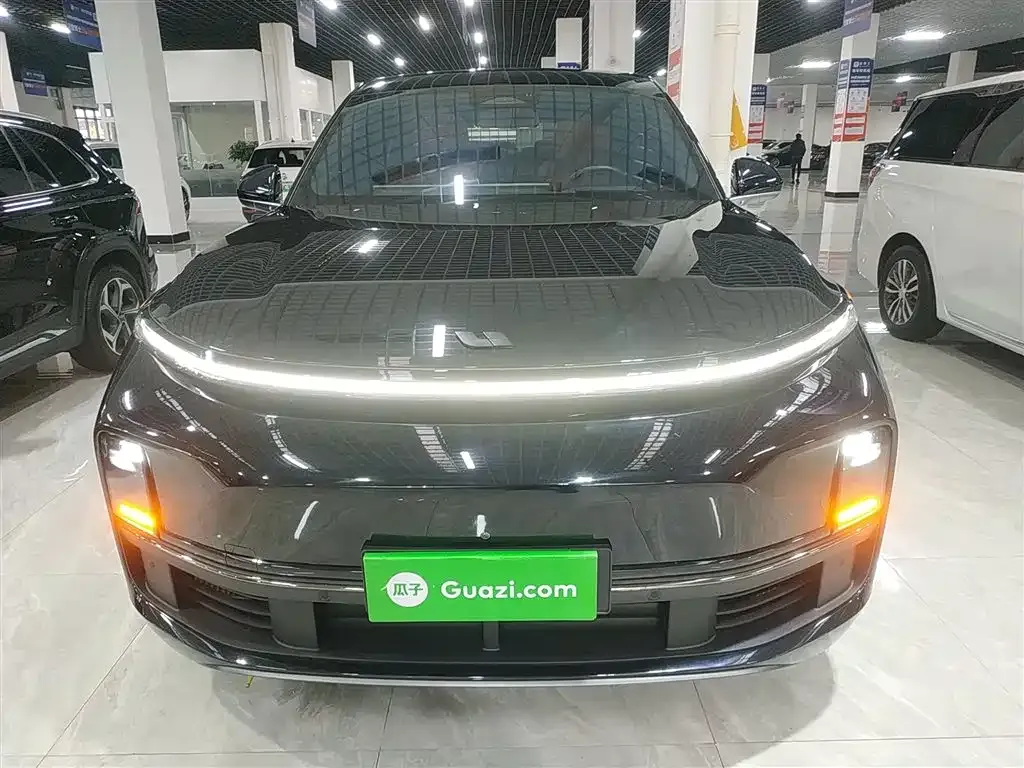Li Auto L8 2023 из CN, фото 3