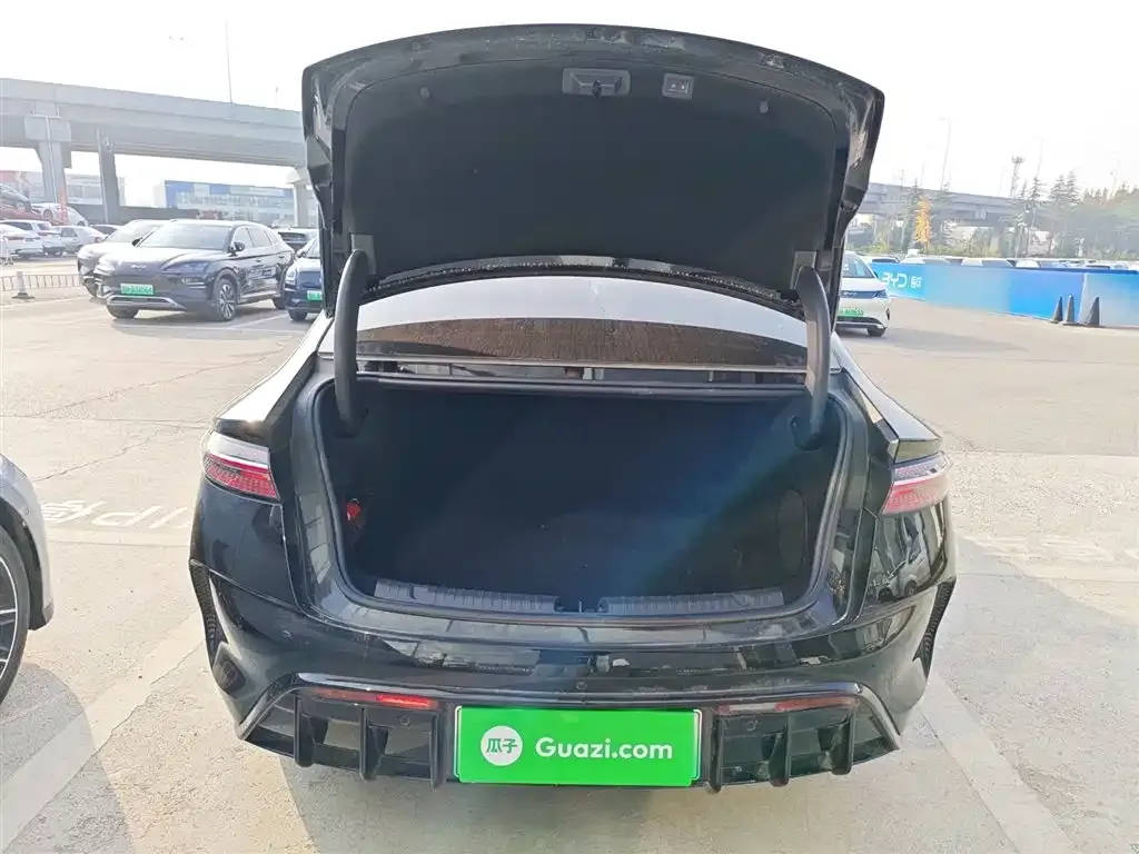 BYD Seal — фото 9