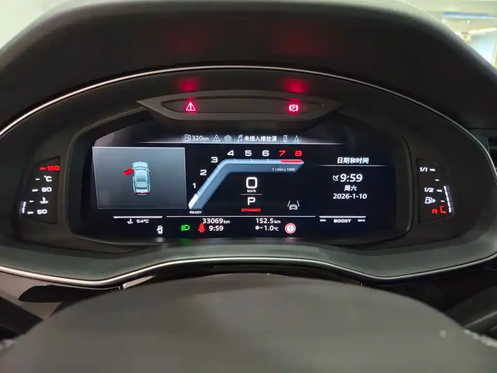 Audi SQ7 2024 из CN, фото 3