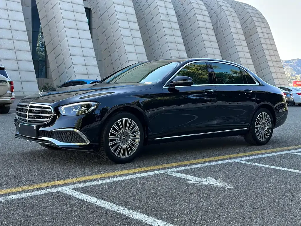 Mercedes-Benz E-Class 2022 из CN, фото 1