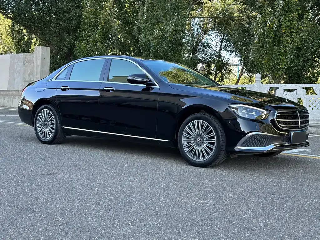 Mercedes-Benz E-Class 2022 из CN, фото 4