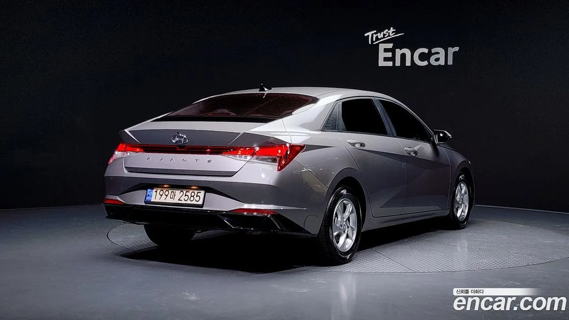 Hyundai AVANTE 2023 из KR, фото 2