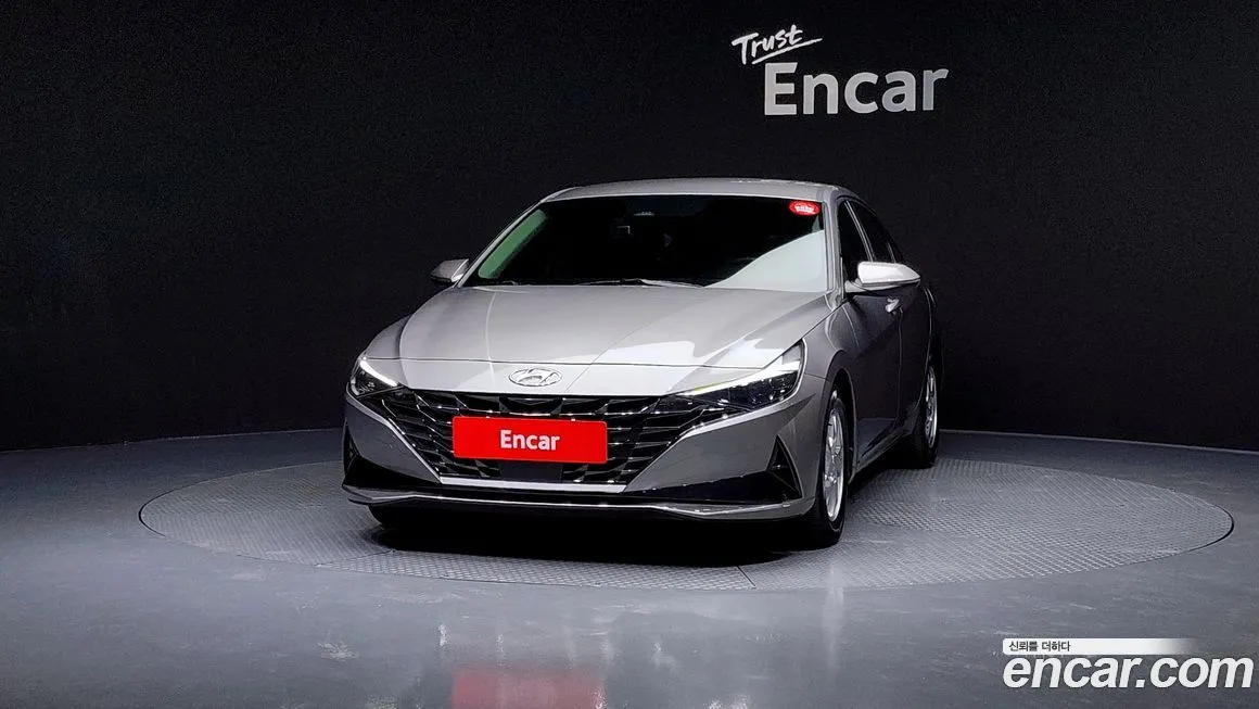 Hyundai AVANTE 2023 из KR, фото 3