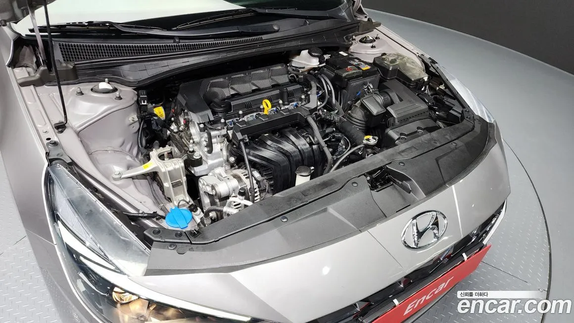 Hyundai AVANTE 2023 из KR, фото 6