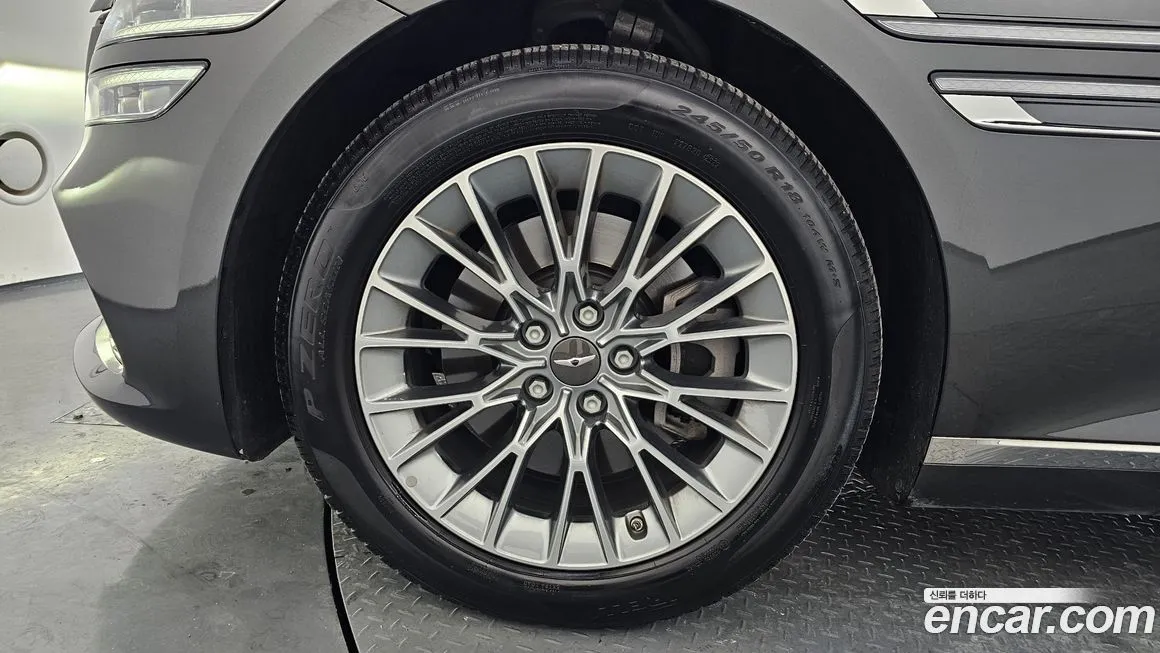 Genesis G80 — фото 10
