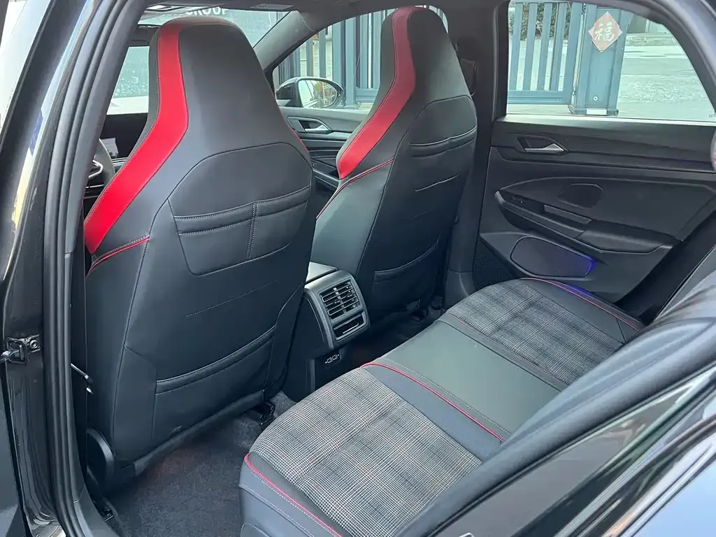 [object Object] Golf GTI 2022 из CN, фото 5