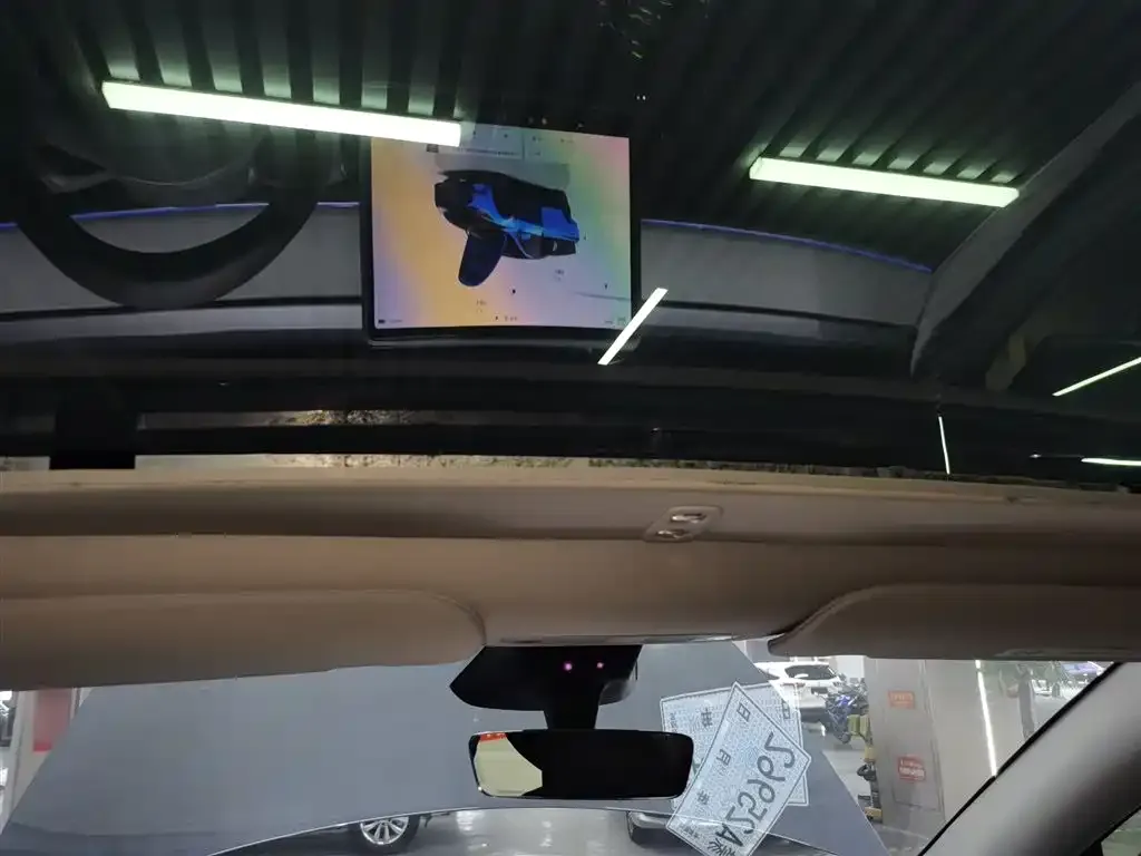 Tesla Model Y 2024 из CN, фото 7