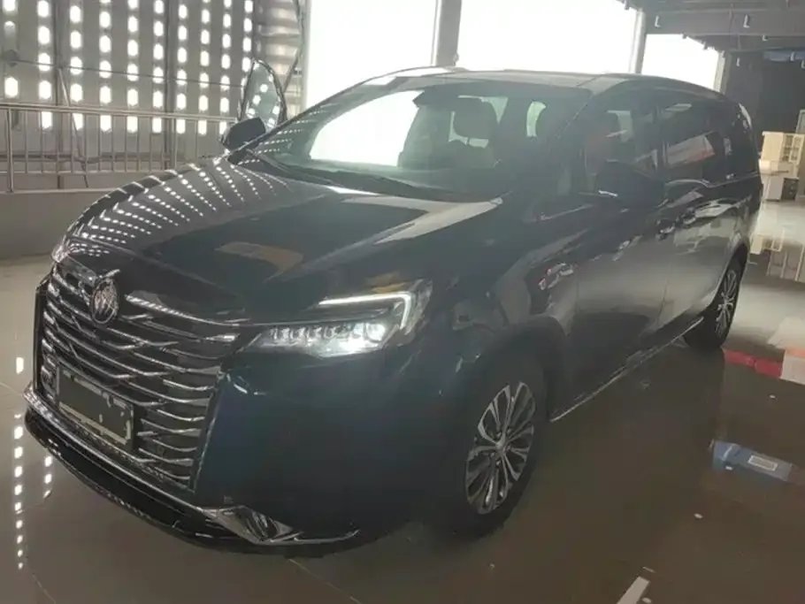 Buick GL8 2023 из CN, фото 1