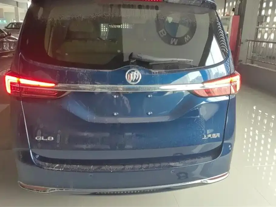 Buick GL8 2023 из CN, фото 5