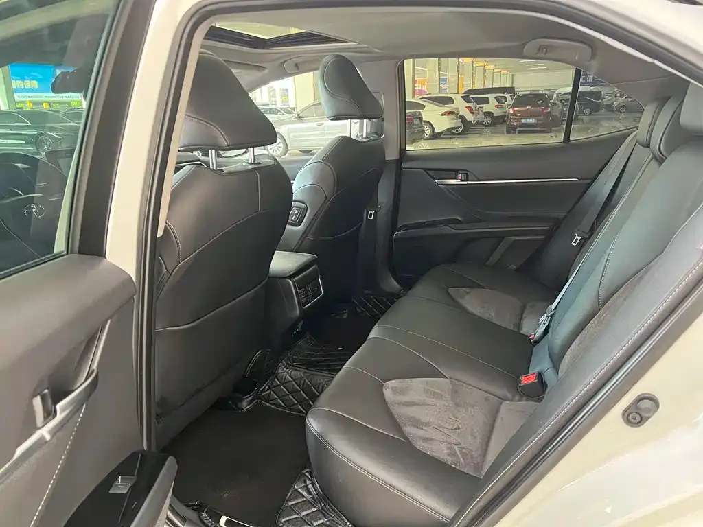 Toyota Camry 2024 из CN, фото 6