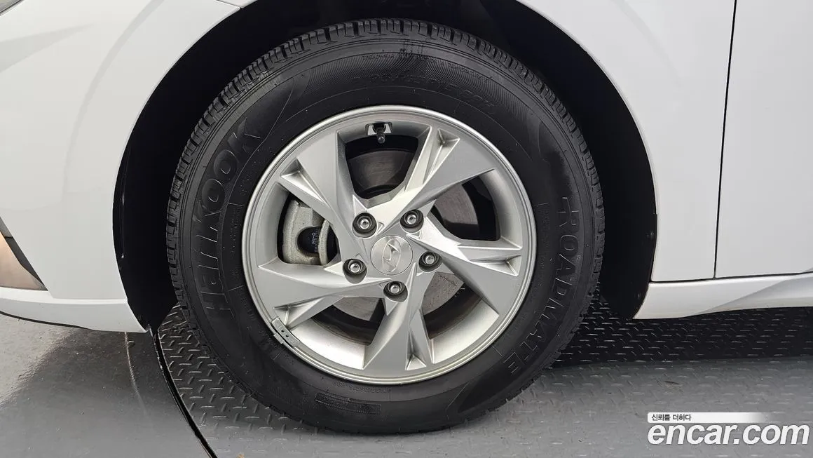 Hyundai AVANTE 2022 из KR, фото 5