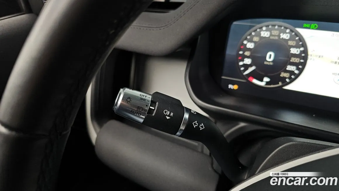 Land Rover Defender 2022 из KR, фото 9