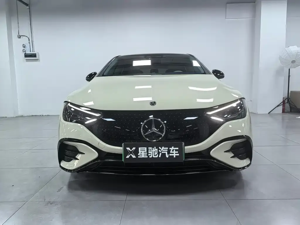 Mercedes-Benz EQE 2022 из CN, фото 2