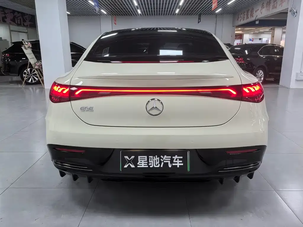 Mercedes-Benz EQE 2022 из CN, фото 10