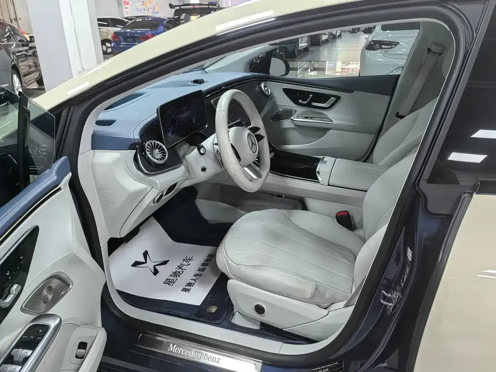 Mercedes-Benz EQE 2022 из CN, фото 7