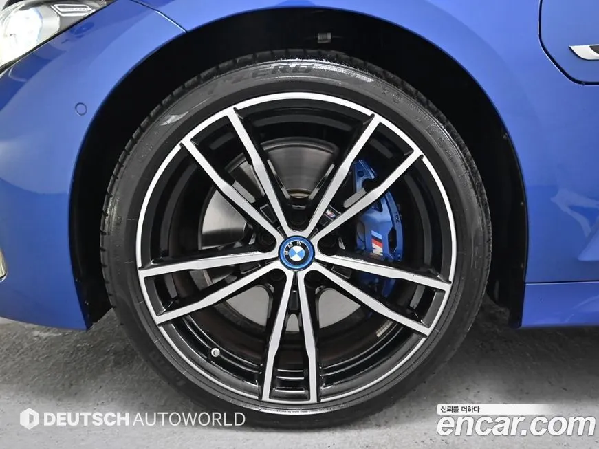 BMW 3-Series 2023 из KR, фото 6