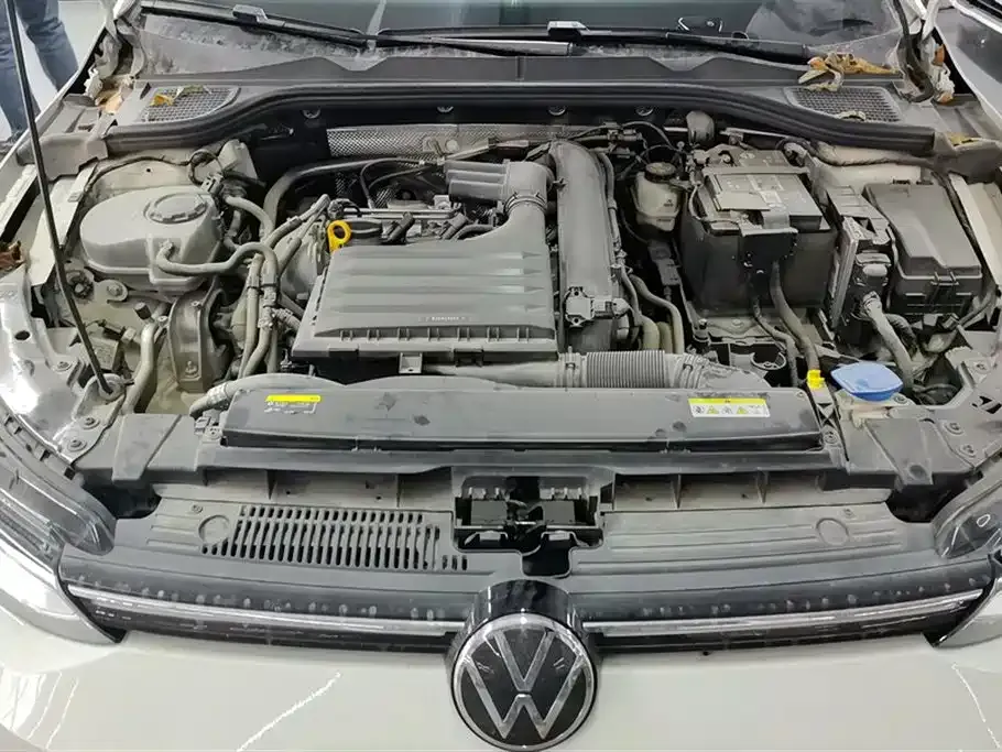 Volkswagen Golf 2021 из CN, фото 9