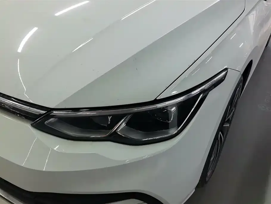 Volkswagen Golf 2021 из CN, фото 4