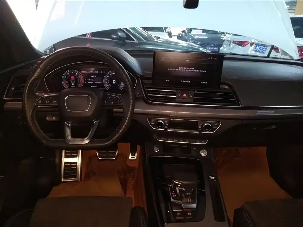 Audi Q5L Sportback 2024 из CN, фото 10
