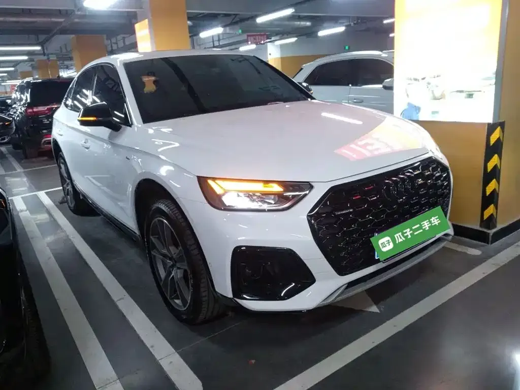 Audi Q5L Sportback 2024 из CN, фото 4