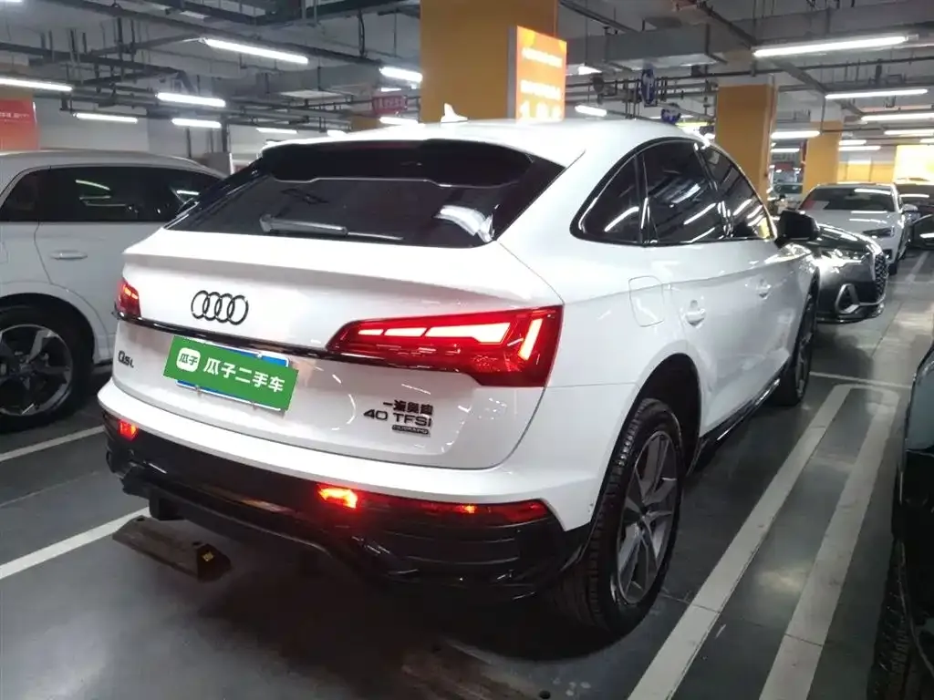 Audi Q5L Sportback 2024 из CN, фото 6