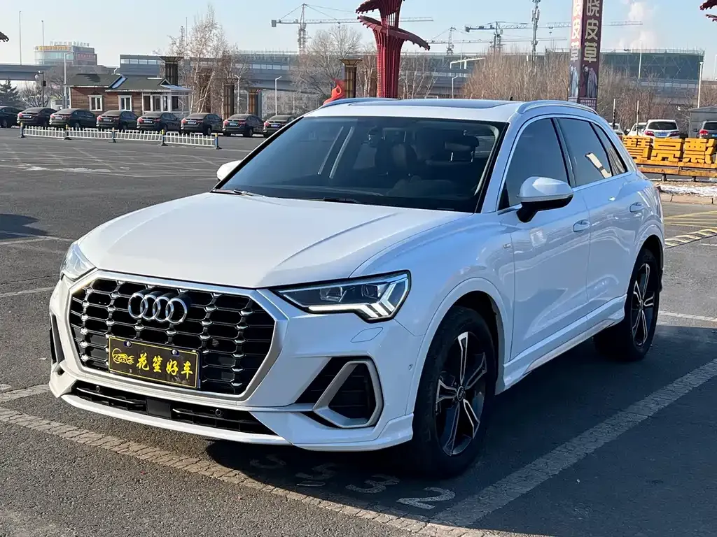 Audi Q3 2021 из CN, фото 1