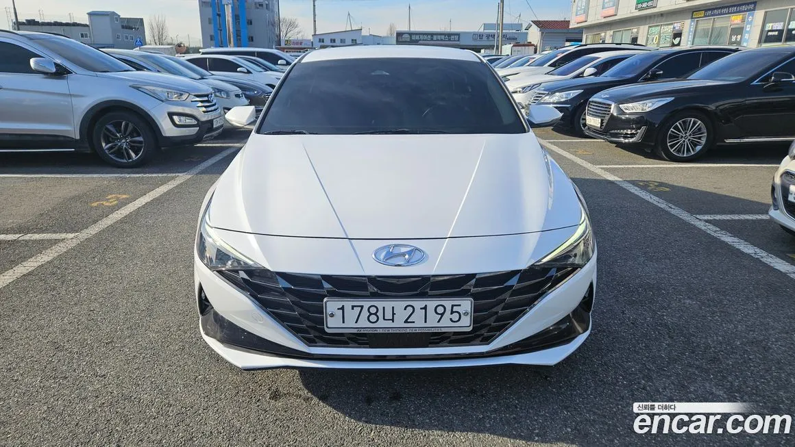 Hyundai AVANTE — фото 2