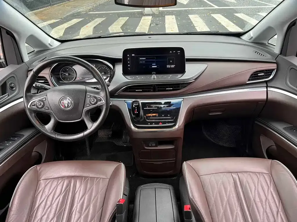Buick GL8 2023 из CN, фото 7