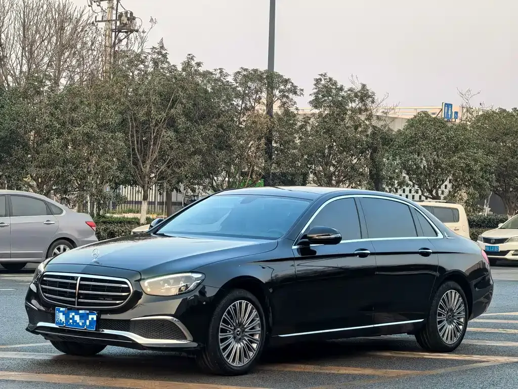 Mercedes-Benz E-Class 2022 из CN, фото 1