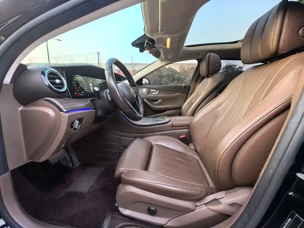 Mercedes-Benz E-Class 2022 из CN, фото 2