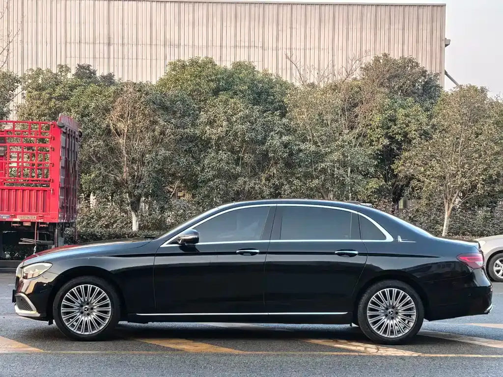 Mercedes-Benz E-Class 2022 из CN, фото 7