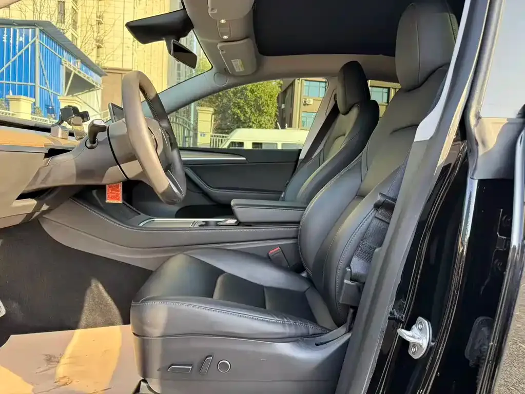 Tesla Model Y 2022 из CN, фото 4
