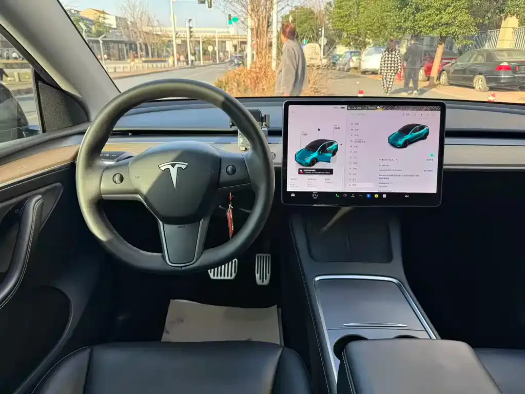 Tesla Model Y 2022 из CN, фото 3