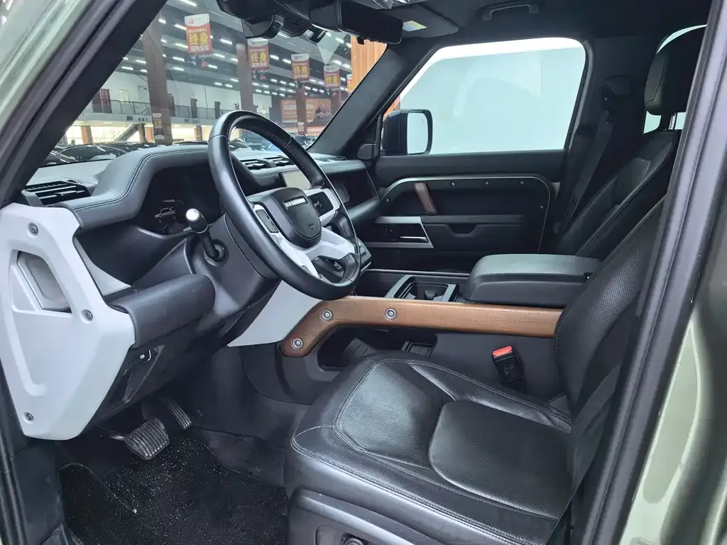 Land Rover Defender — фото 3