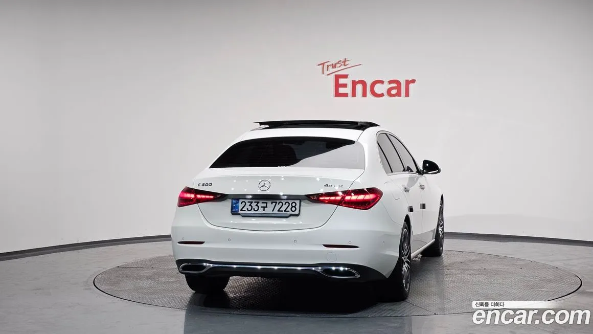 Mercedes-Benz C-Class 2024 из KR, фото 2