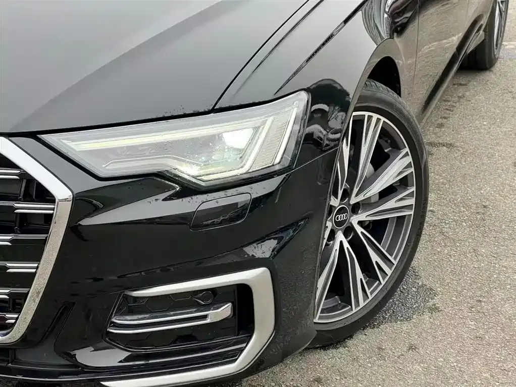 Audi A6L — фото 3