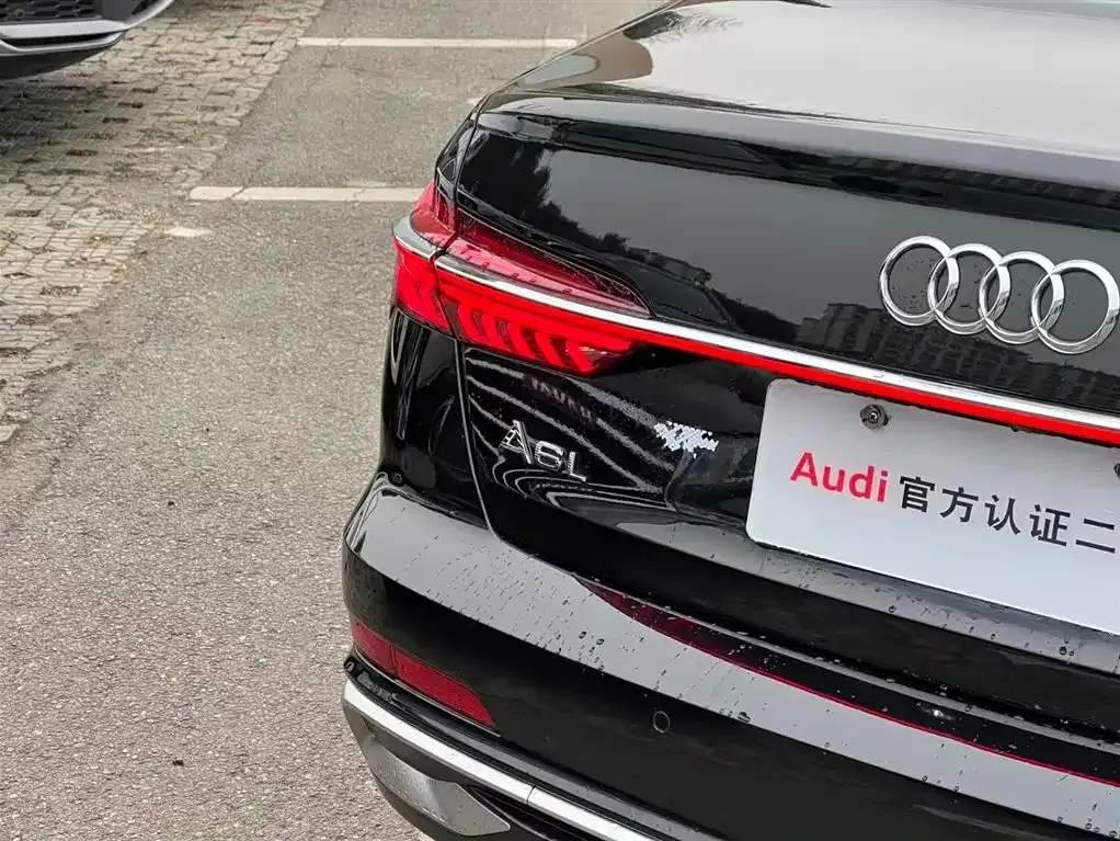 Audi A6L — фото 5