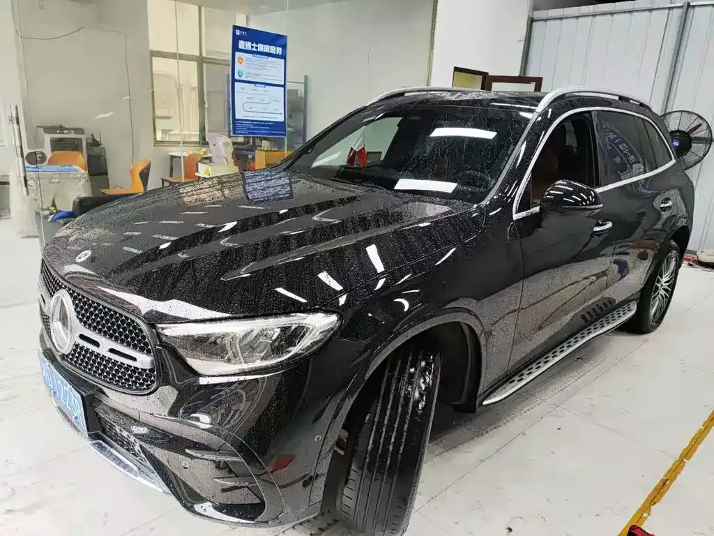 Mercedes-Benz GLC 2023 из CN, фото 1