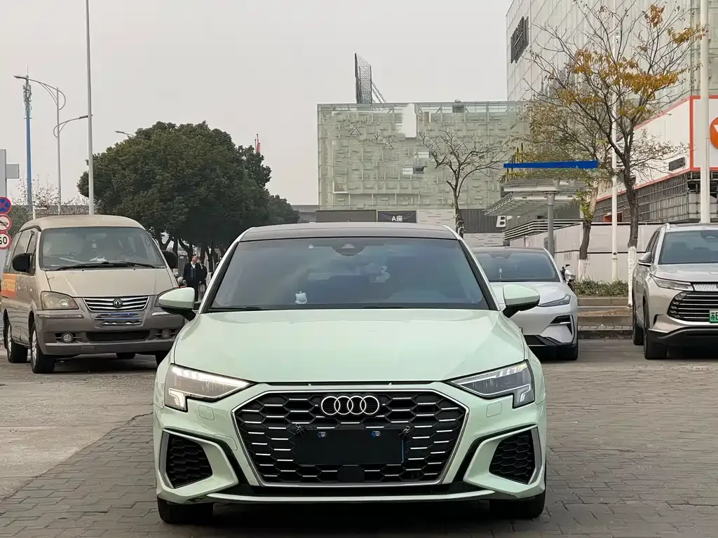 Audi A3 — фото 2