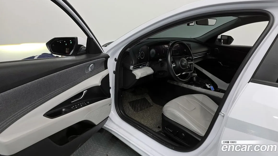 Hyundai AVANTE 2021 из KR, фото 10