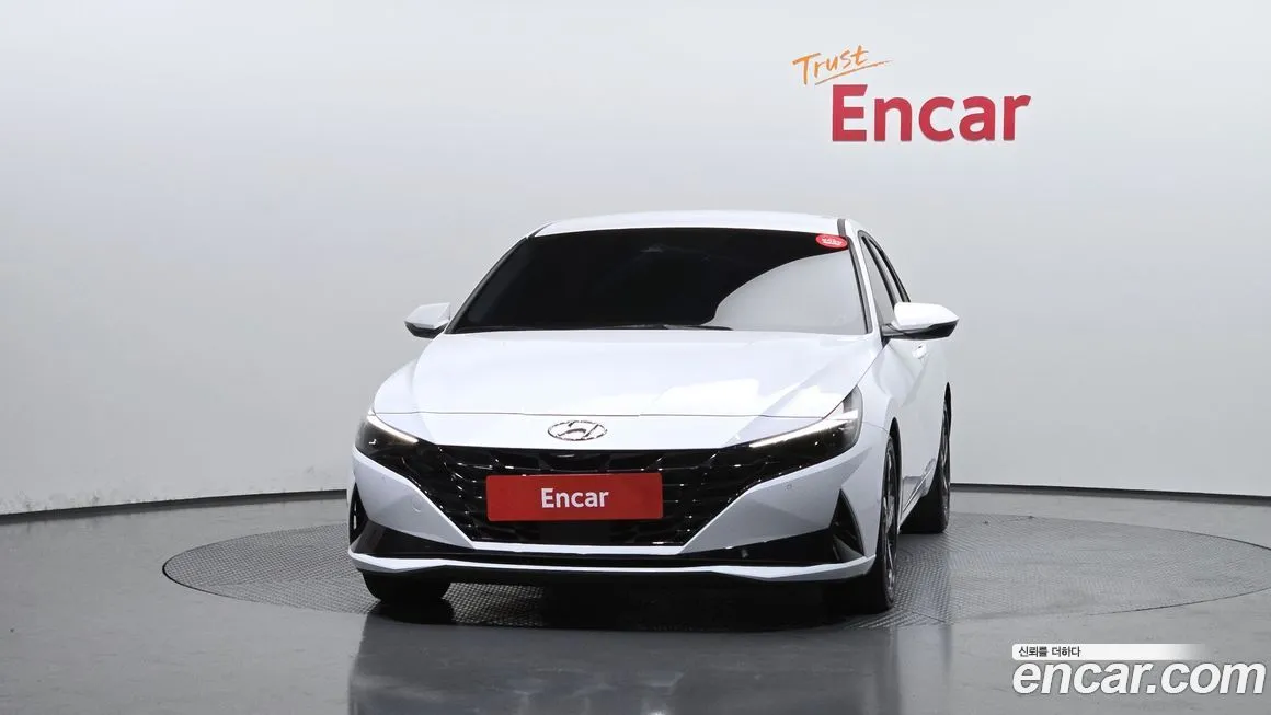Hyundai AVANTE 2021 из KR, фото 2