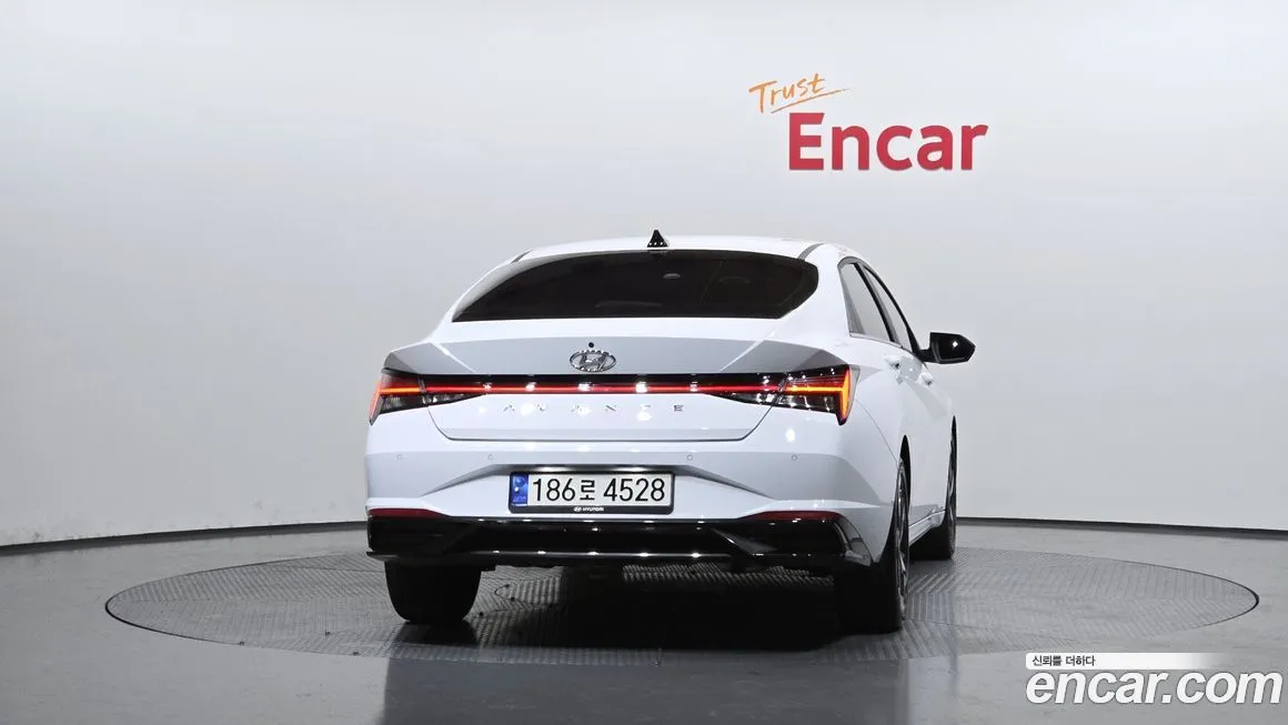 Hyundai AVANTE 2021 из KR, фото 4