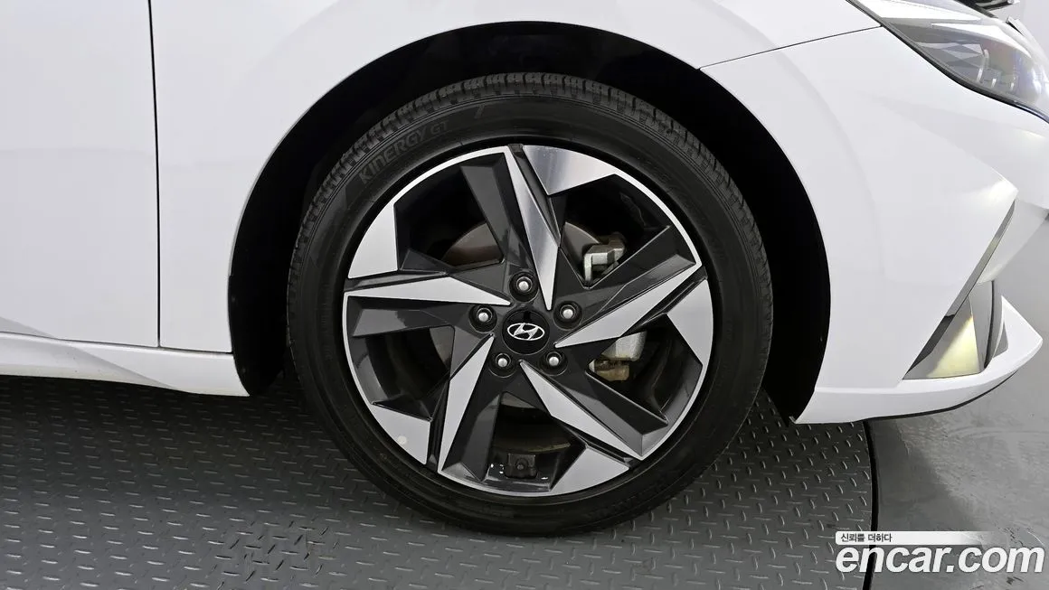 Hyundai AVANTE 2021 из KR, фото 5