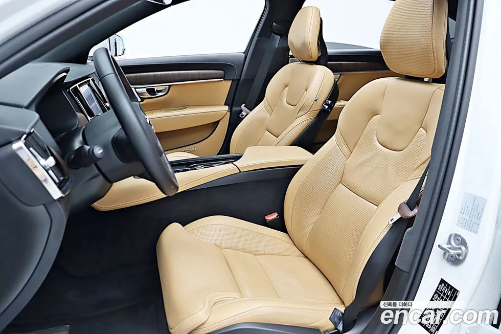 Volvo S90 2023 из KR, фото 8