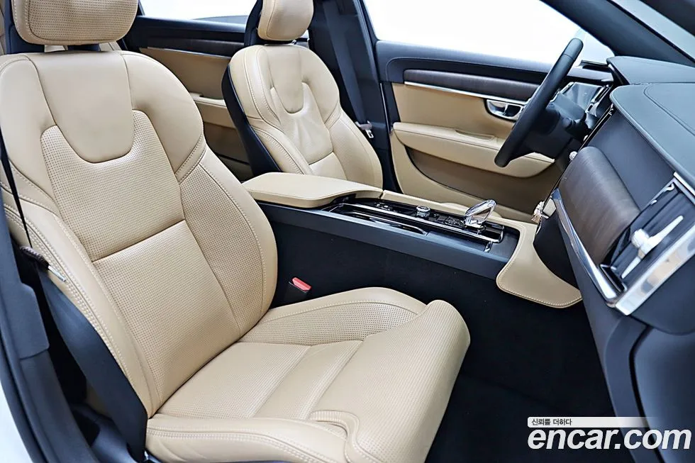 Volvo S90 2023 из KR, фото 9