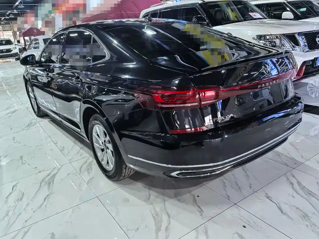 Volkswagen Passat — фото 4