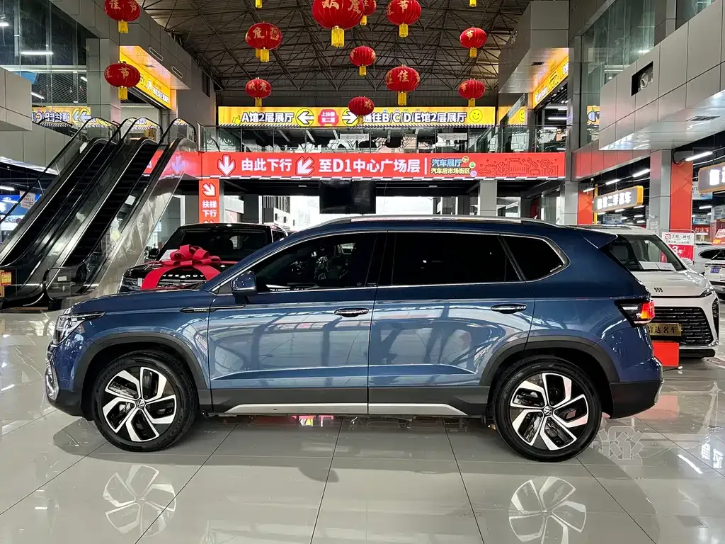 Volkswagen Tharu 2024 из CN, фото 10