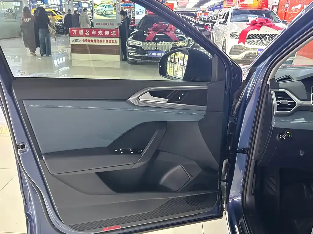 Volkswagen Tharu 2024 из CN, фото 4