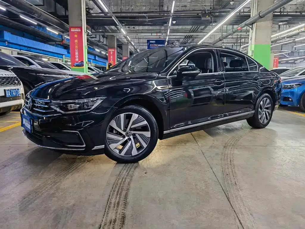 Volkswagen Magotan GTE PHEV 2022 из CN, фото 1