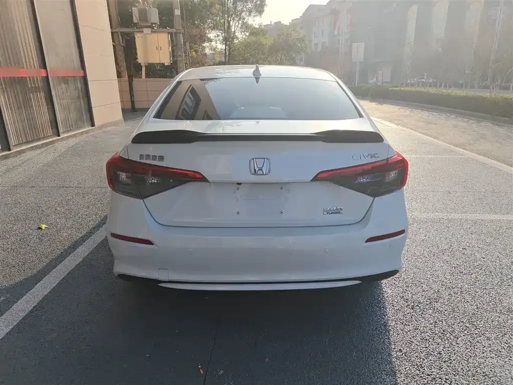 Honda Civic — фото 9